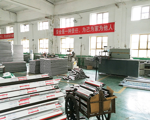 斷橋鋁耐火窗